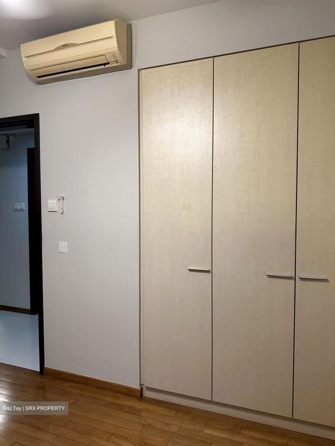 Le Reve (D14), Condominium #608390371